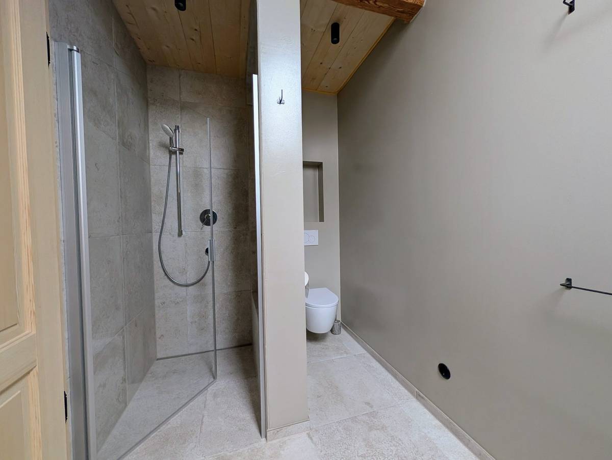 PXL_20251230_131042495